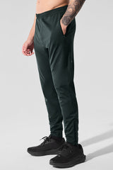 Conquer React Performance Pant - Charcoal Green