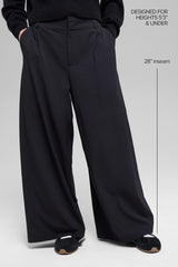 High-Waist Dreamscape Trouser (Short) - Black