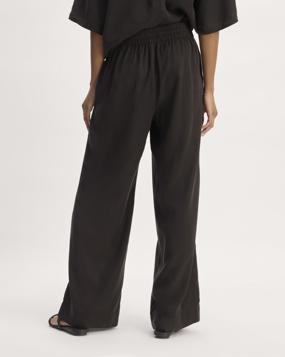 The Wide-Leg Pant in Butterlite | Black