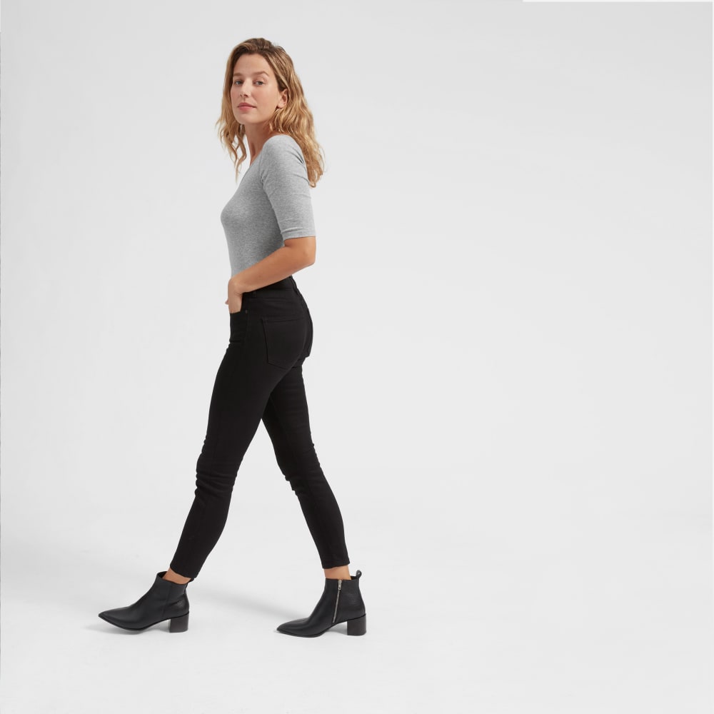 The Luxe Micro-Rib Scoop-Neck Tee |  Heathered Grey