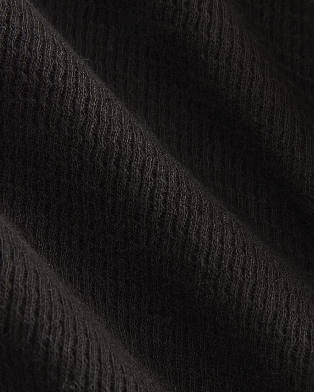 Slim-Fit Crew in Cozy Waffle | Black