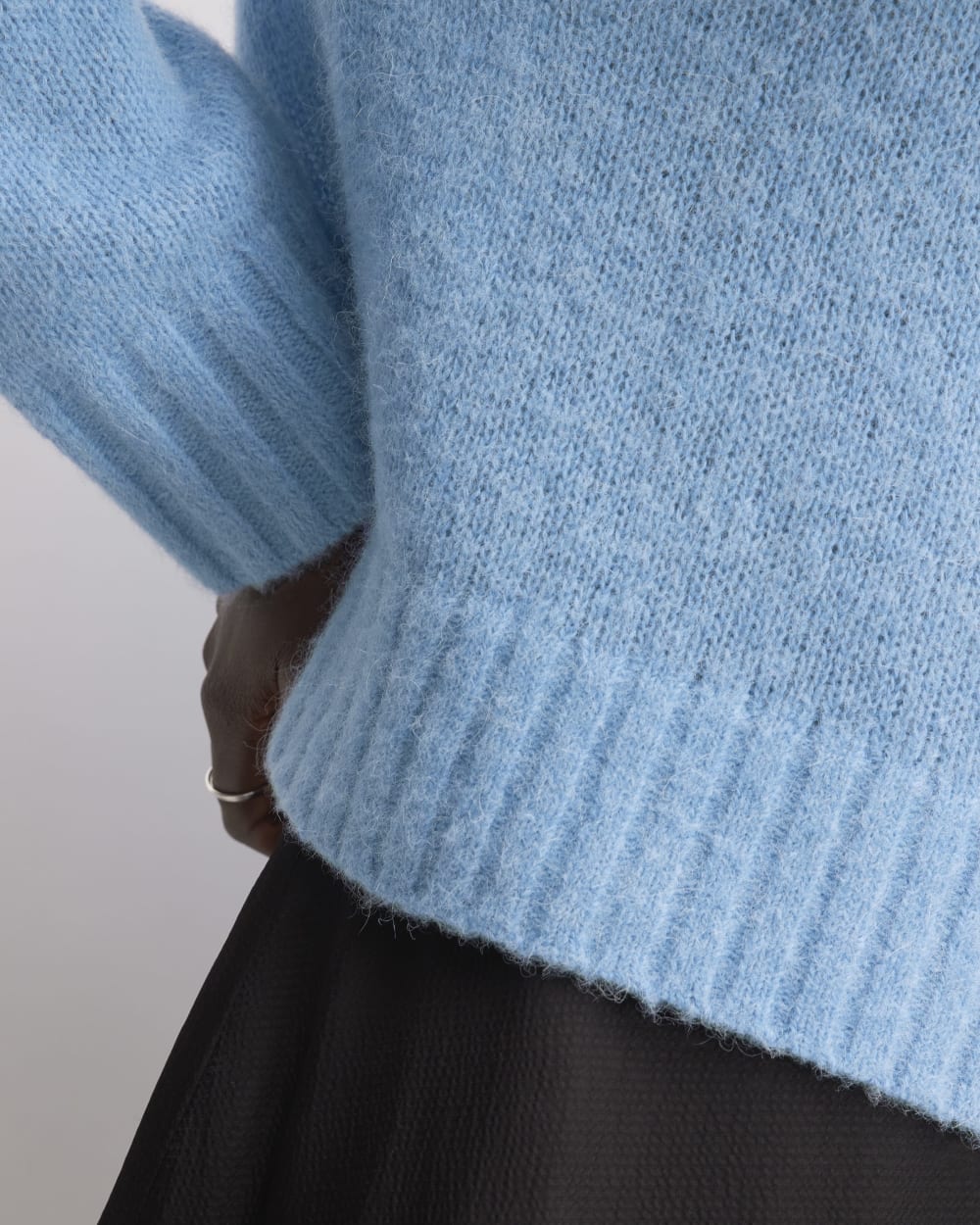 The Alpaca Cropped Crewneck Sweater | Heritage Blue