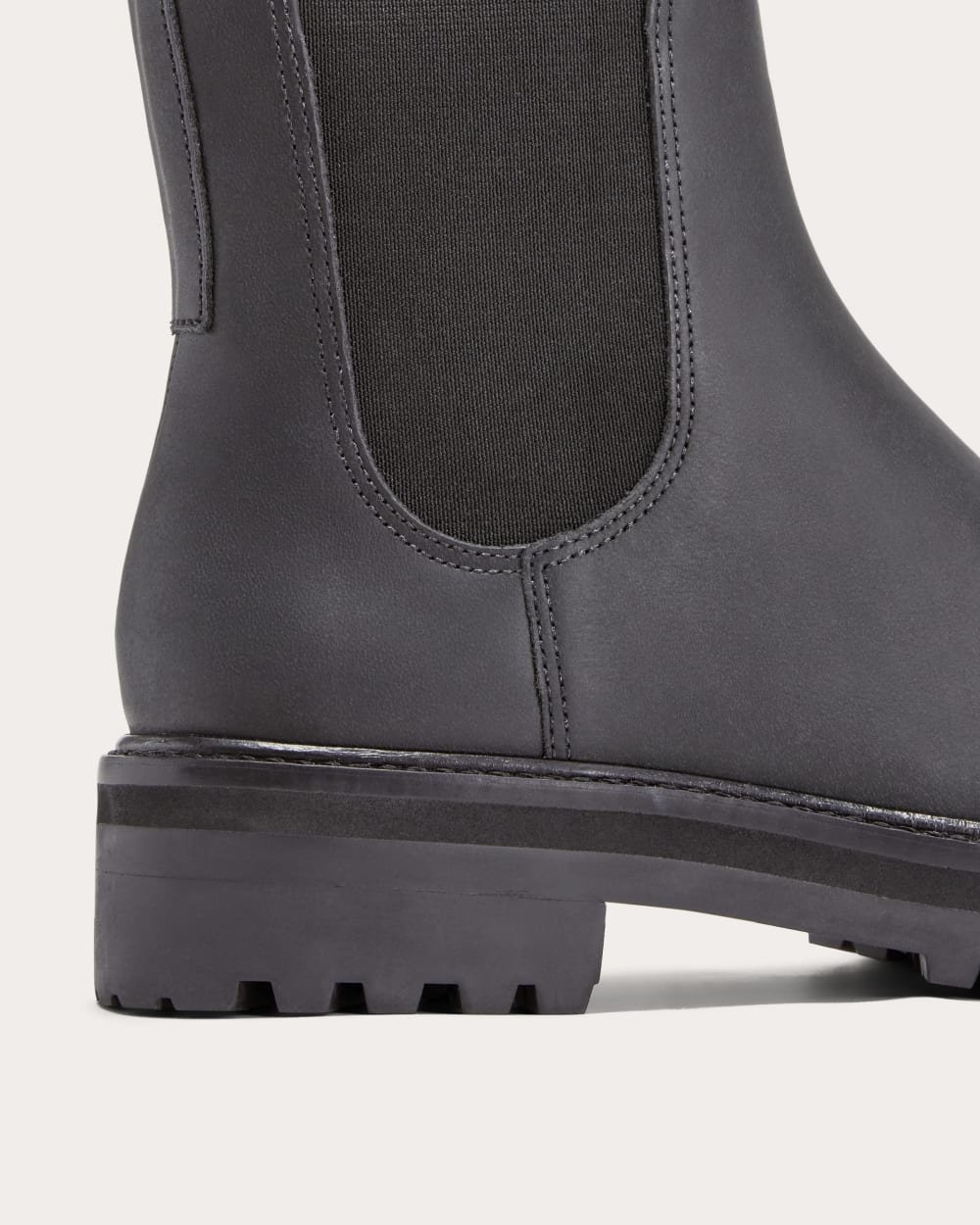 The Lug Chelsea Boot | Vintage Black
