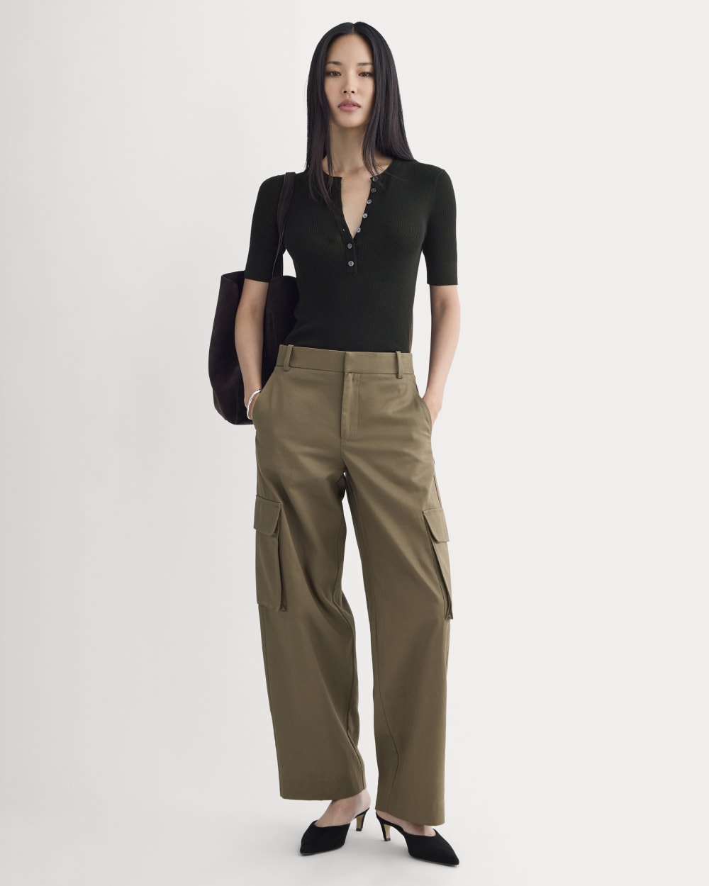 Wide-Leg Cargo Trouser in Buttersmooth | Deep Taupe