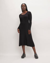 The Ribbed Scoopneck Dress | Black