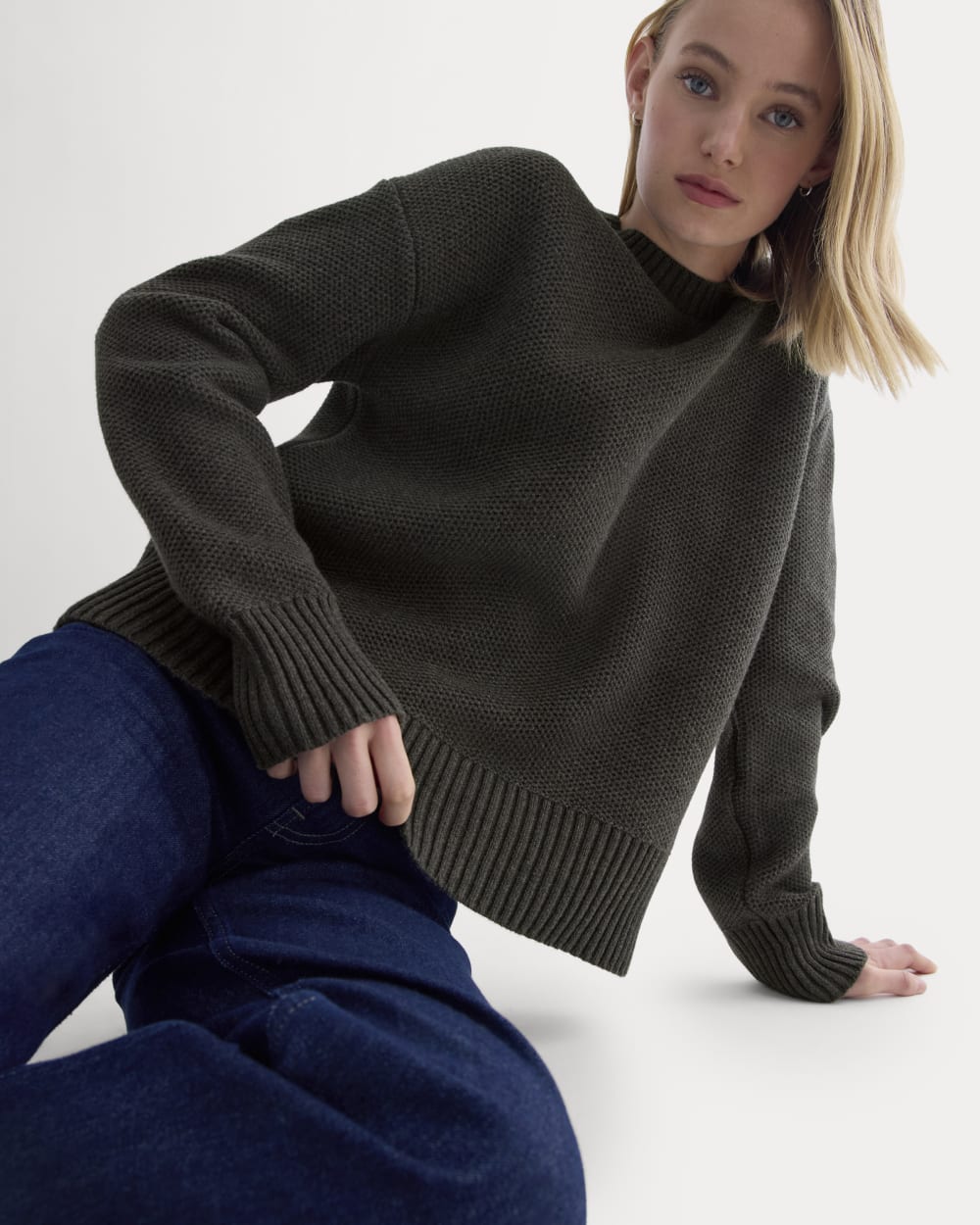 The Cotton Honeycomb Square Crew | Heathered Soot