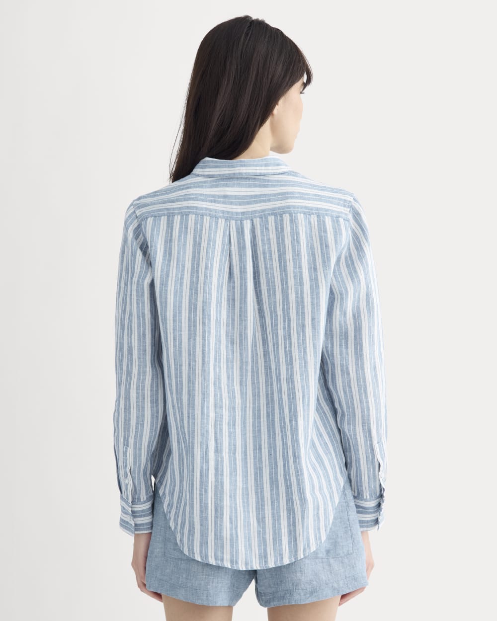 The Must-Have Shirt in Linen | Soft Cobalt/Bone