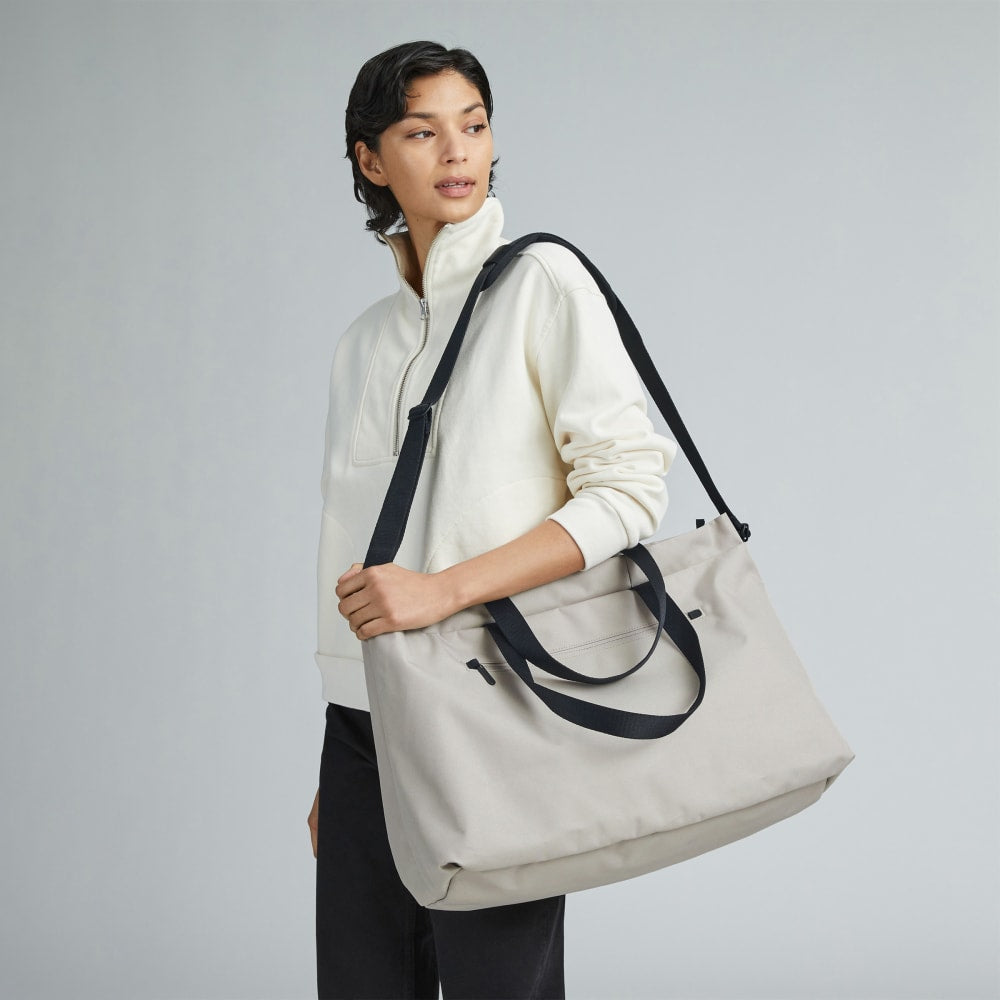 The ReNew Transit Weekender | Warm Charcoal