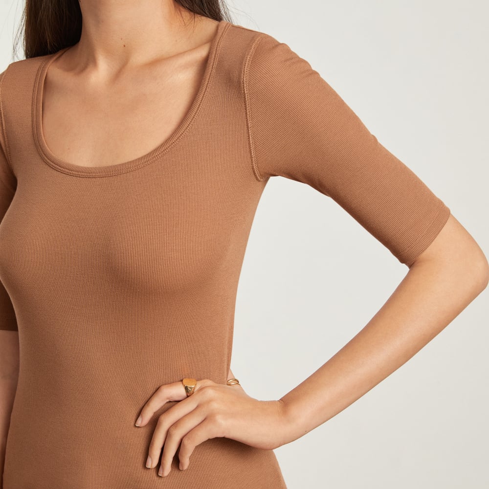 The Luxe Micro-Rib Scoop-Neck Tee | Tawny Brown