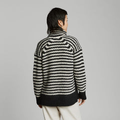 The Cloud Turtleneck | Black / Oatmeal
