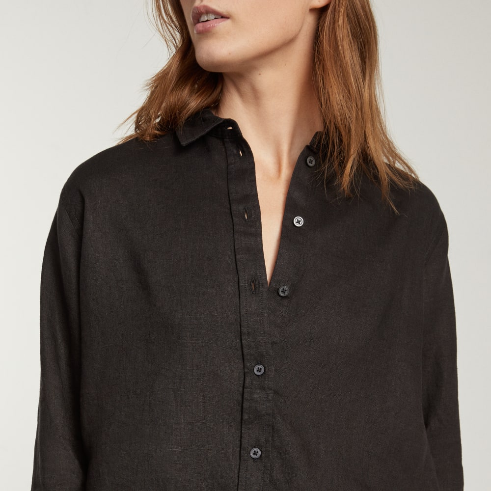 The Must-Have Shirt in Linen | Black