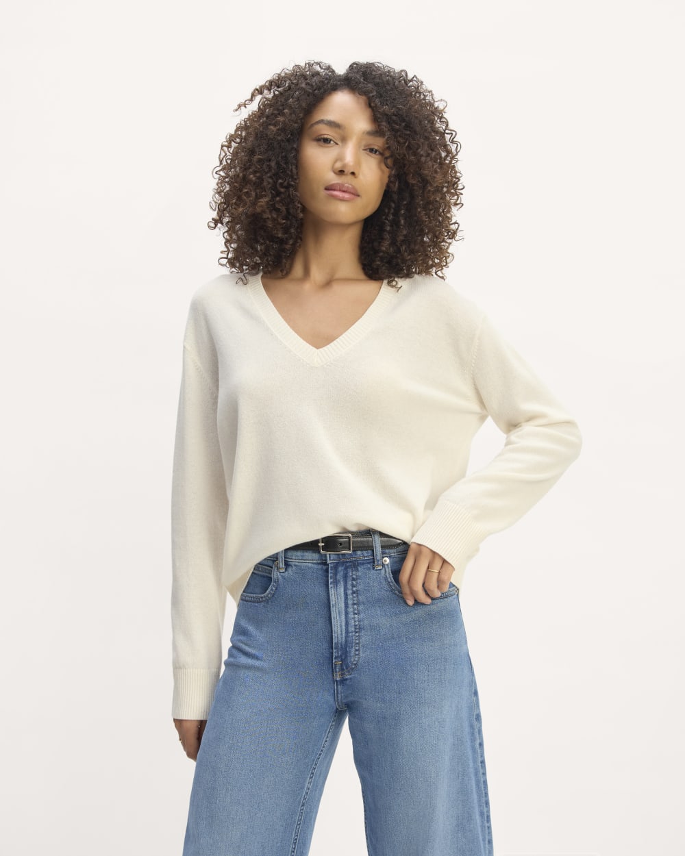 The Classic V in Cashmere | Bone