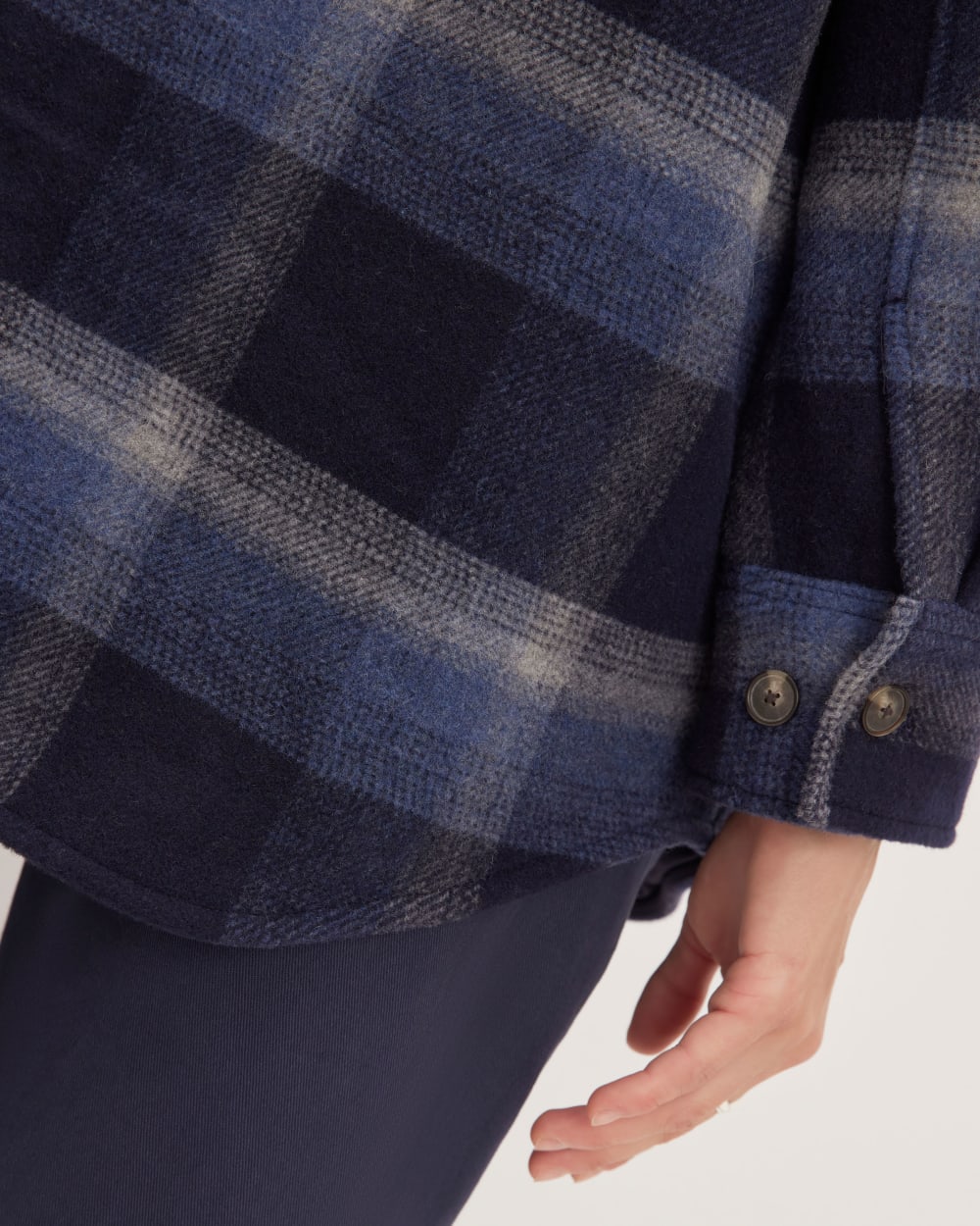 The Italian ReWool® Oversized Shirt Jacket | Navy / Shadow Plaid