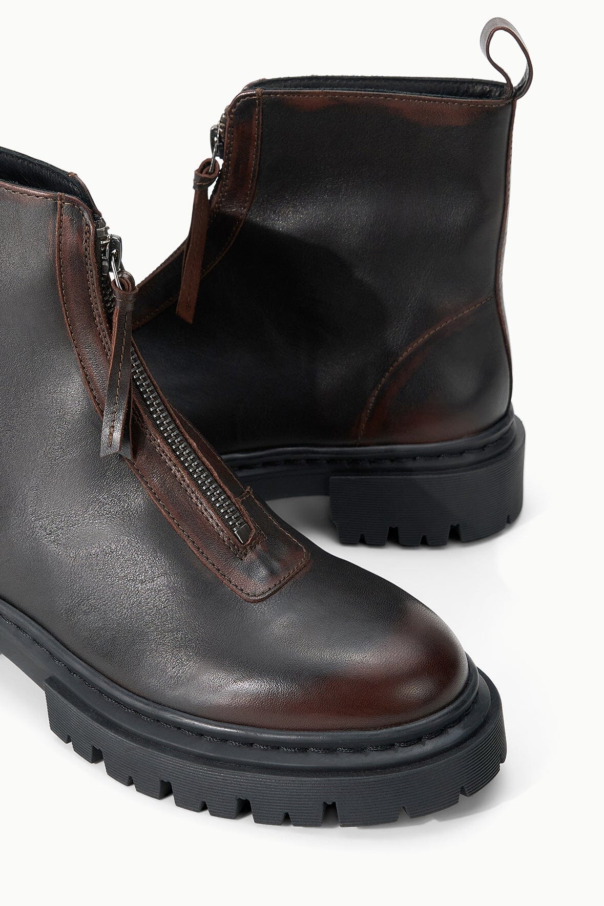 Miles Zip Ankle Boot | Espresso Distressed