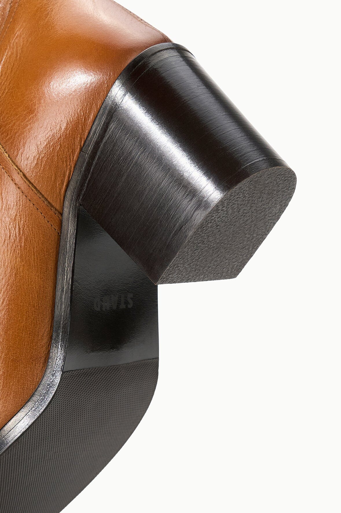 Brooklyn Boot | Cashew Distressed