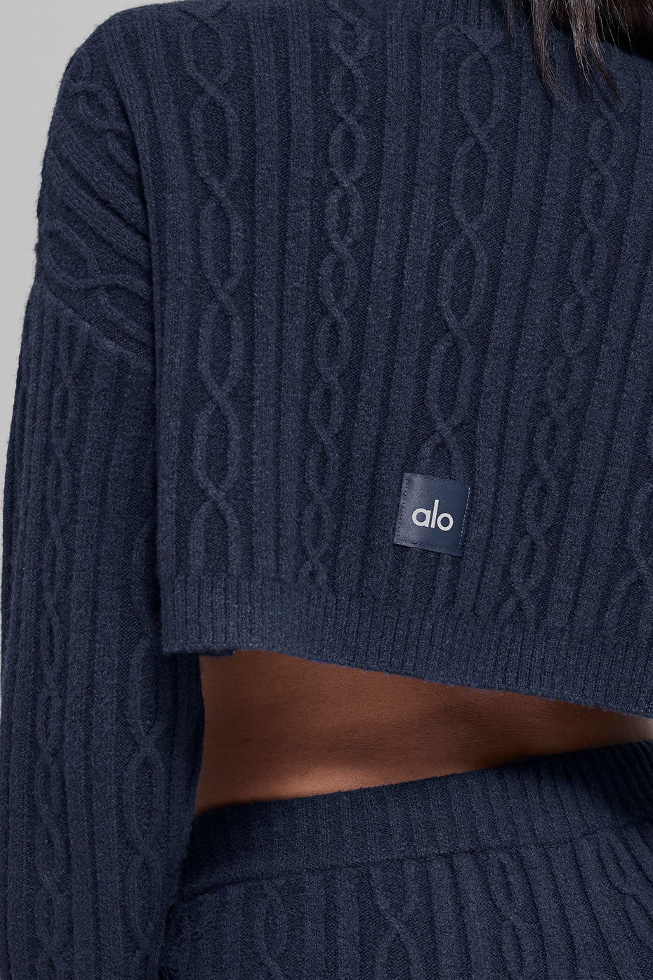 Cable Knit Cropped Winter Bliss Turtleneck Long Sleeve - Navy