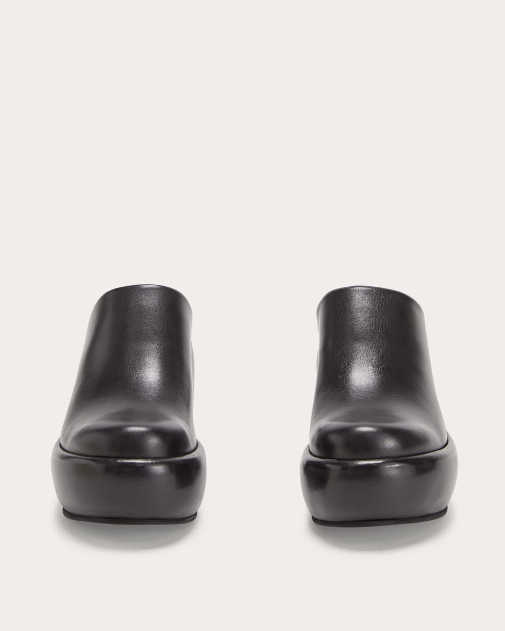 The Puffa Clog | Black