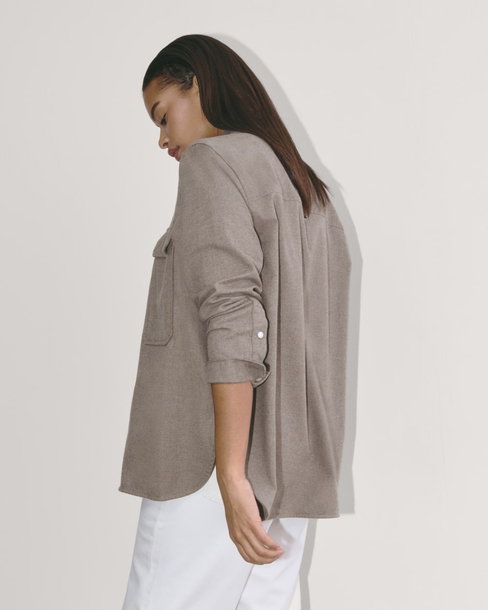 The Boyfriend Shirt in Flannel | Taupe Melange