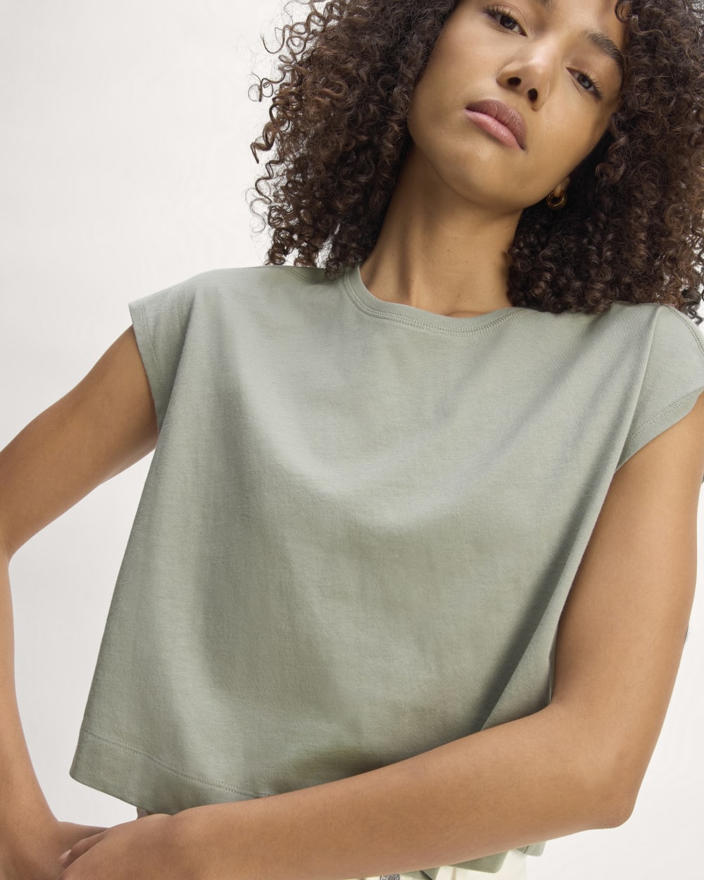 The Muscle Cropped Tee in Essential Cotton | Sage Green