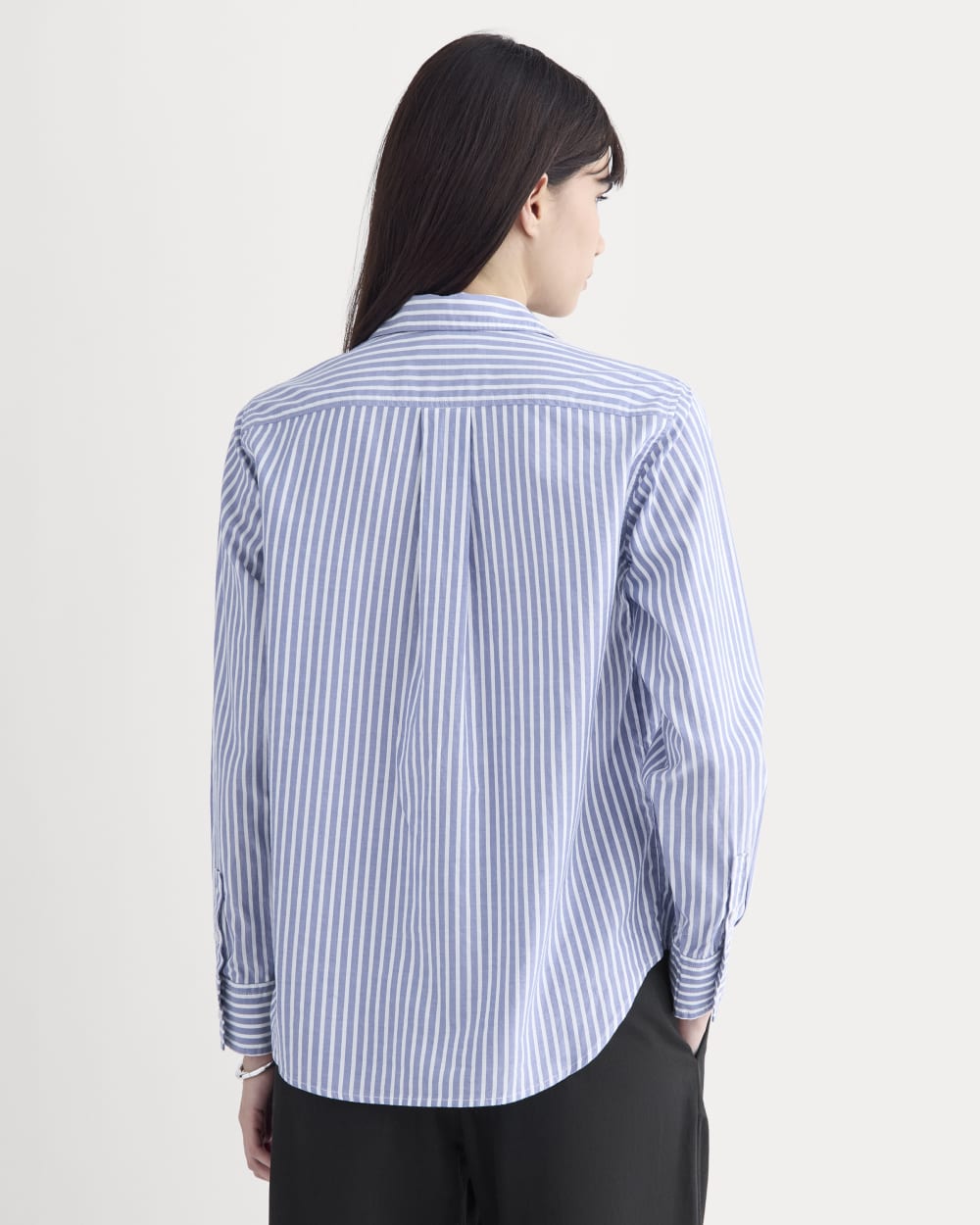The Must-Have Shirt in Silky Cotton | Bone / Mazarine Blue