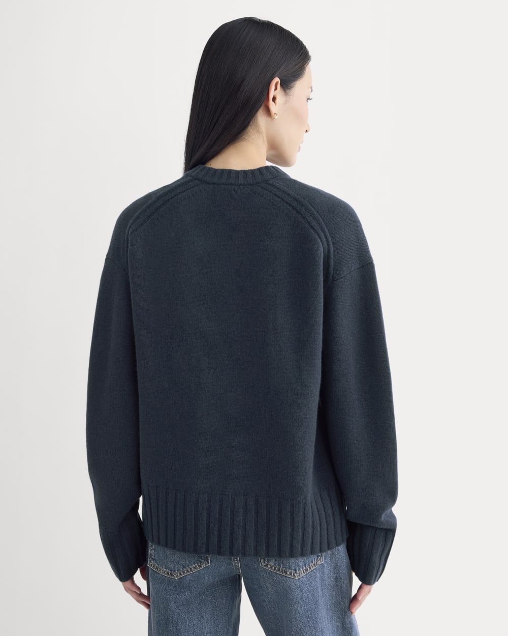 V-Neck Sweater in Extrafine Luxe Merino | Navy