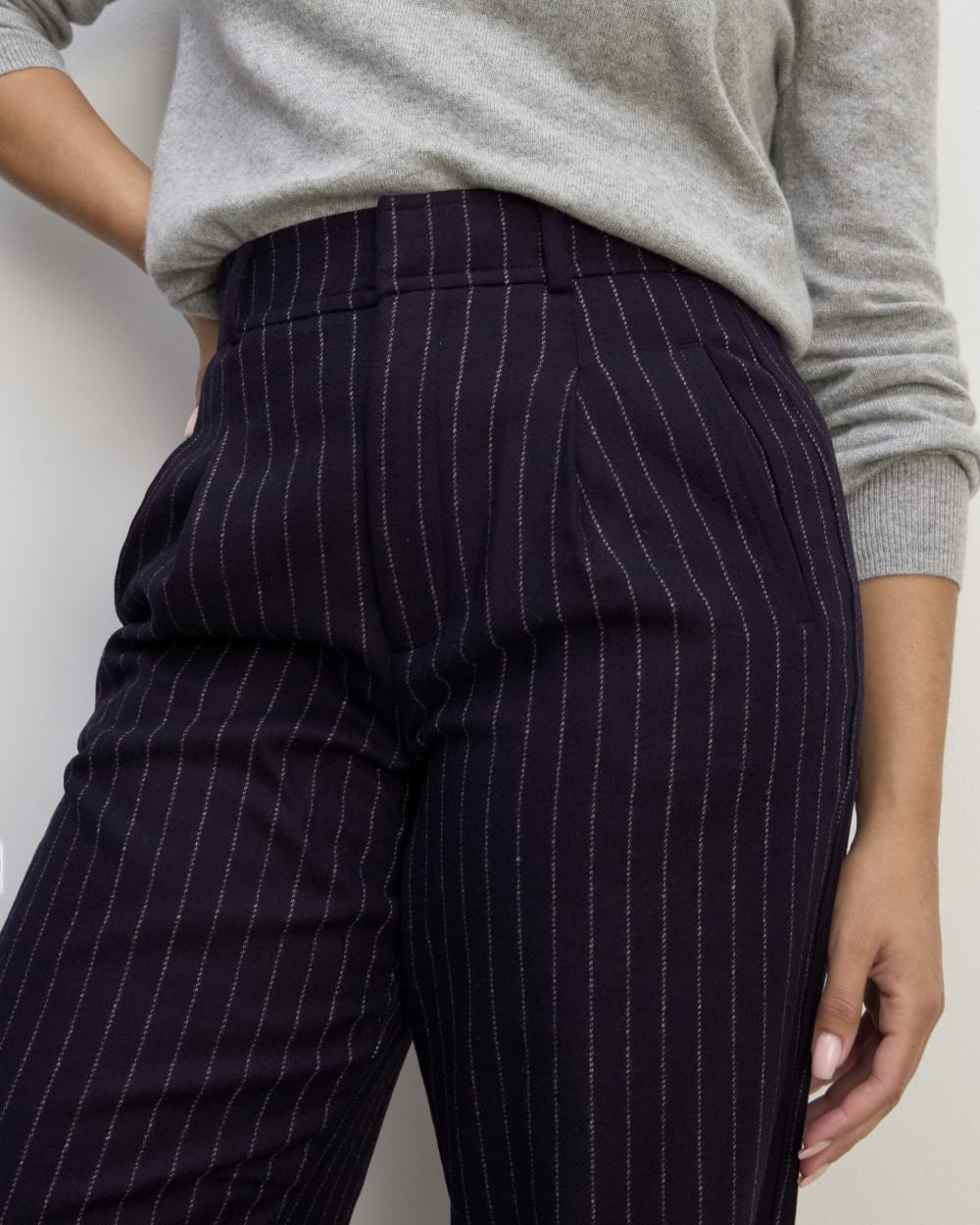 The Draper Pant in Wool | Navy / White