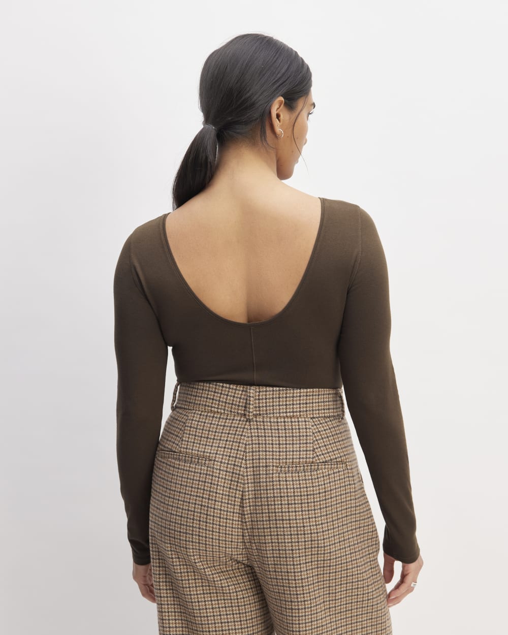 The Supima® Form Scoop-Back Tee | Cocoa
