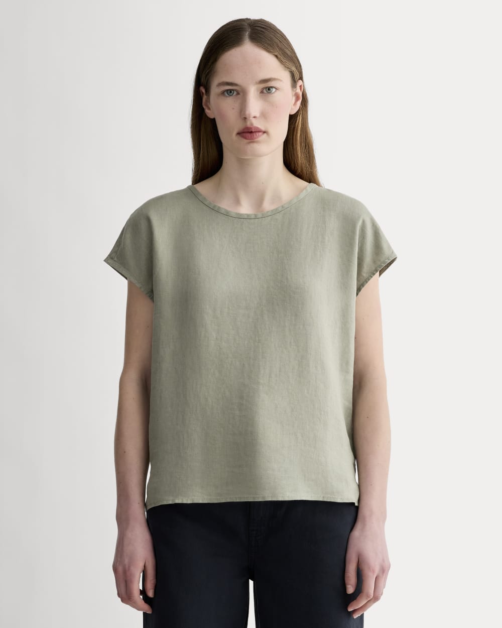The Muscle Top in Linen | Sage Green