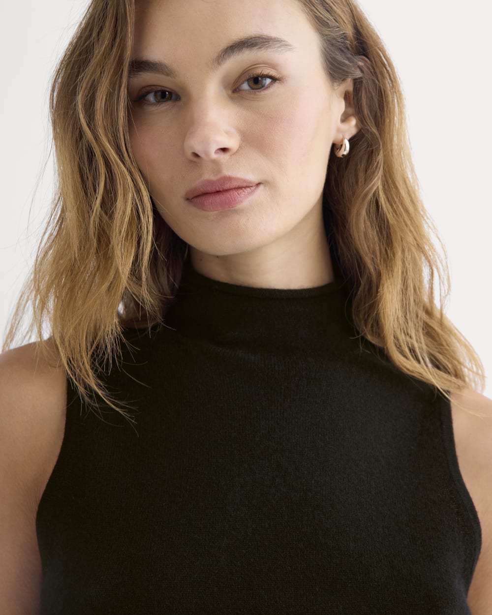 Cashmere Funnel-Neck Tank | Black
